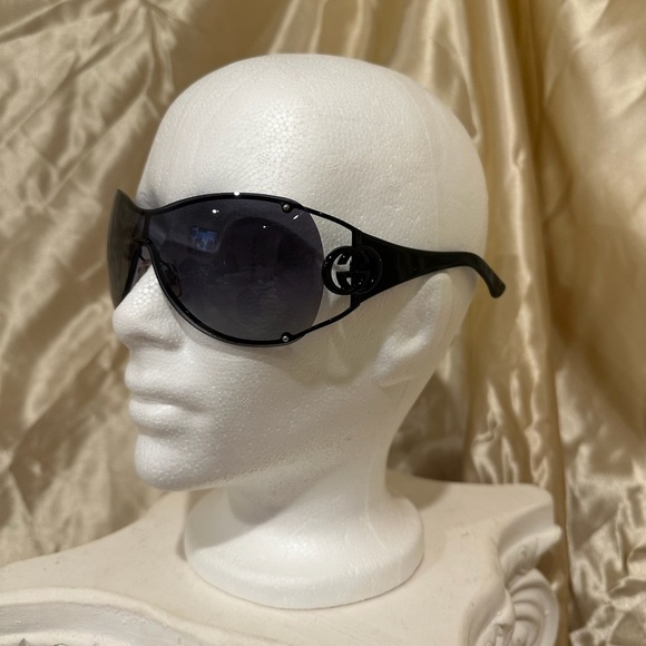 Gucci Shield Sunglasses in Black Hue main image 10